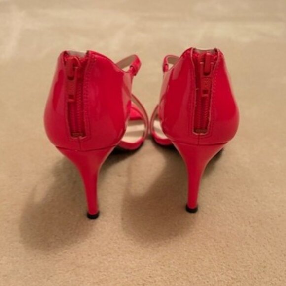 Nine West Pink Patent Sandal - Picture 2 of 6
